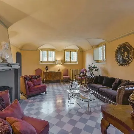 Villa Ronzanello Dimora Medicea Carmignano